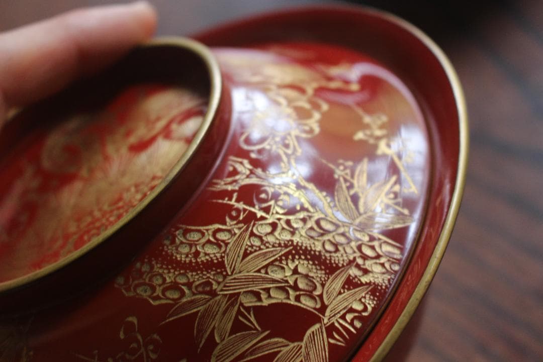 デッドストック！時代金縁朱漆に極上松竹梅沈金の映える大椀2点（検輪島塗雑煮椀