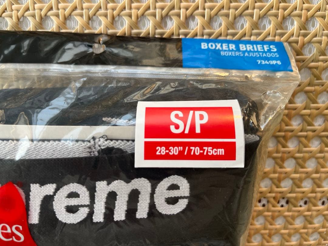 Sサイズブラック4枚SUPREMEシュプリームHanesボクサーパンツ新品未開封