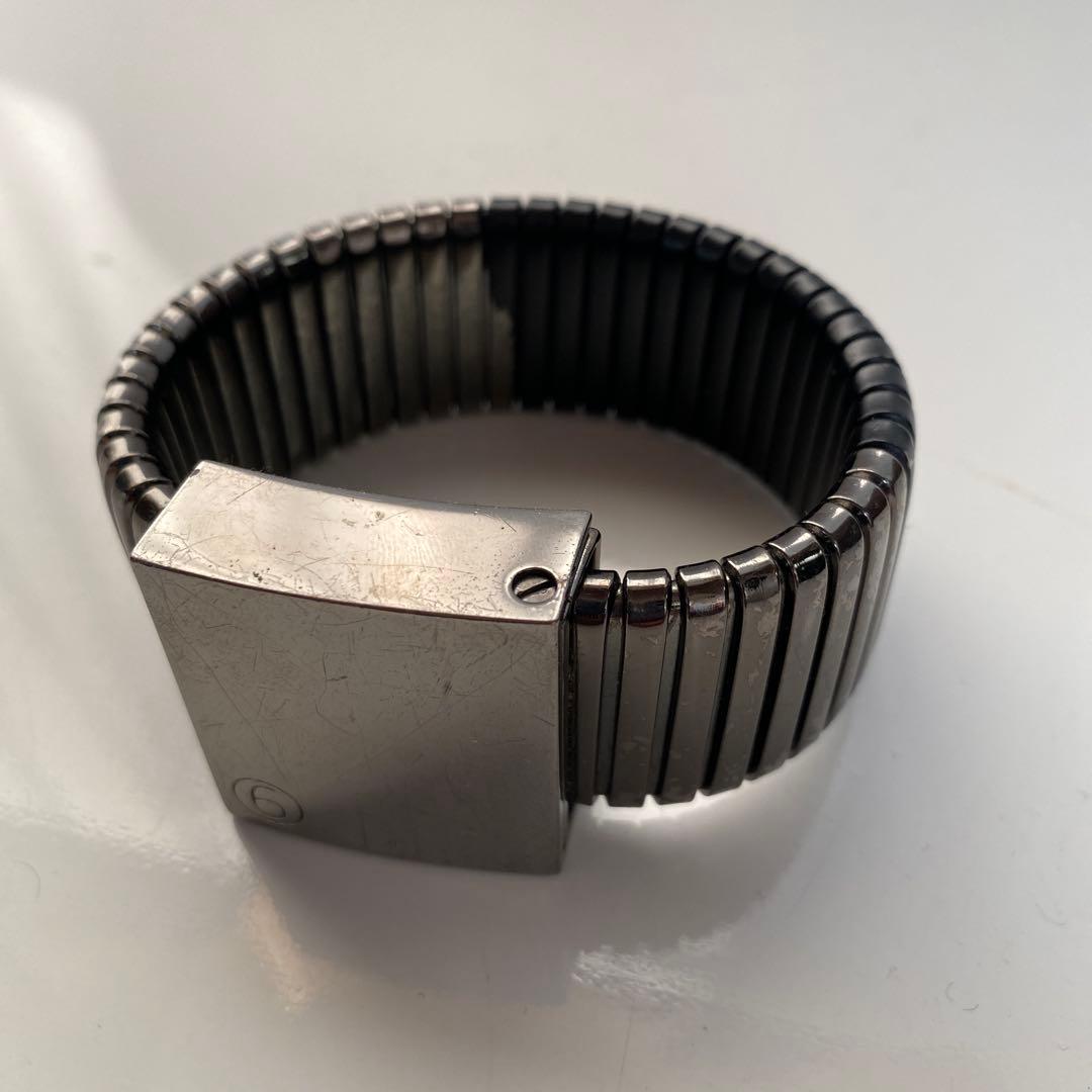 mm6ブレスレット