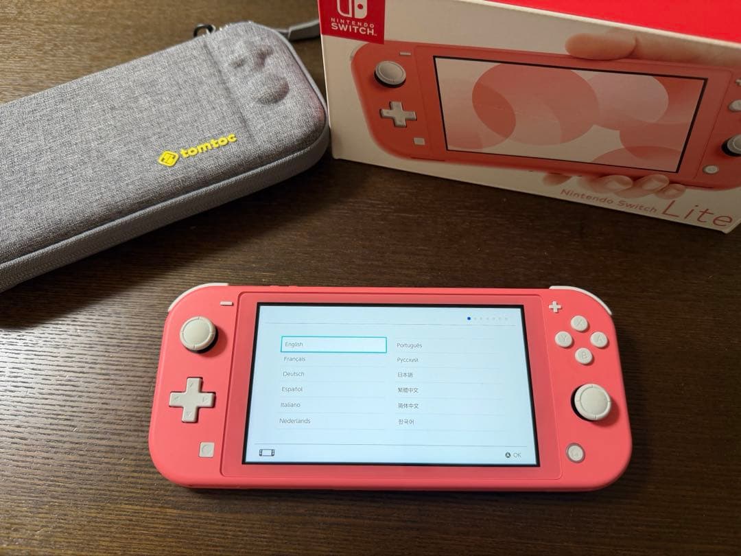 Nintendo Switch Lite ピンク 本体　ケース付