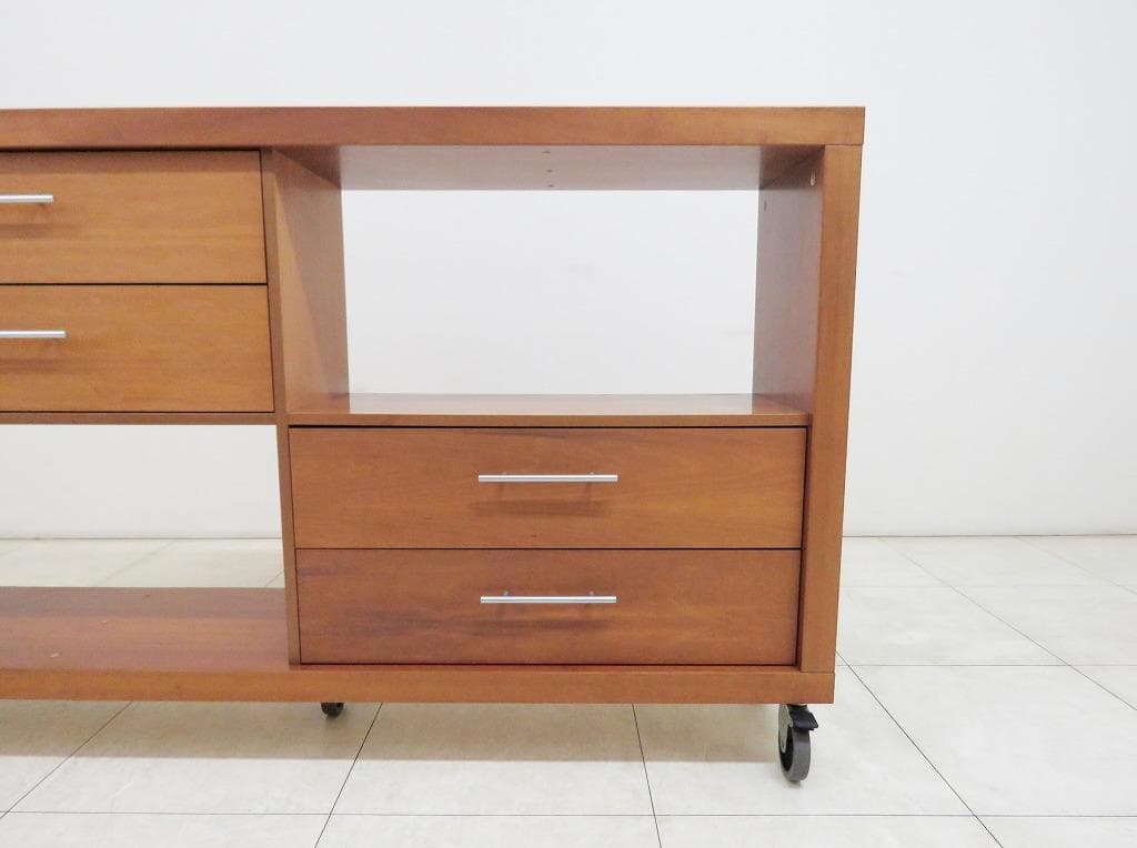 ボーコンセプト サイドボード キャビネット シェルフ 書 本 飾り棚 テレビ