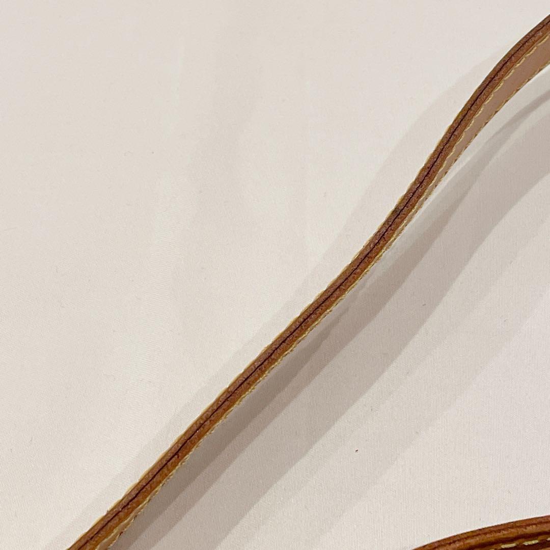 ルイヴィトン　ブラウン　レザーショルダーストラップ