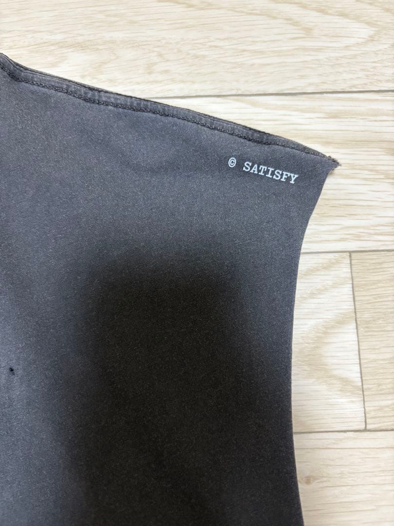 トップス SATISFY MothTech Muscle T-Shirt