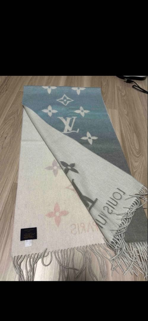 ★LOUIS VUITTON ★マフラーエシャルプレイキャビックモノグラム