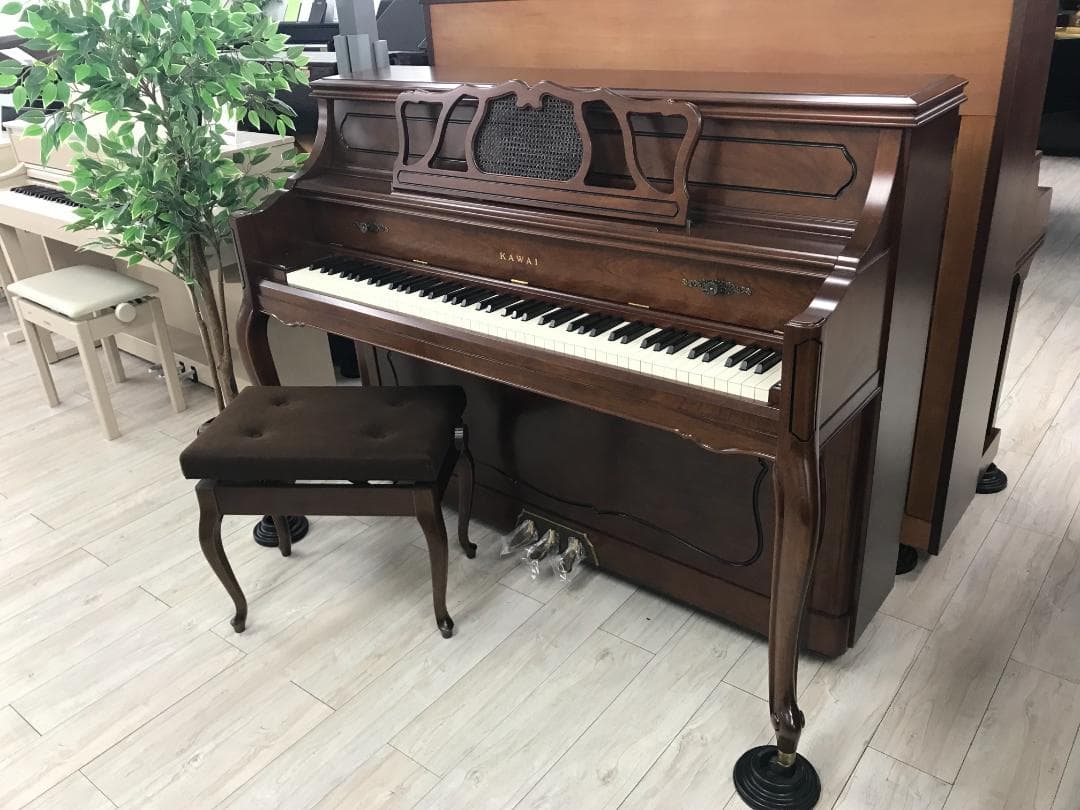 ★61414【アップライトピアノ】KAWAI　Ki65F