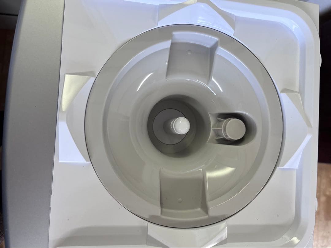 ウォーターサーバー本体　プレミアムウォーター