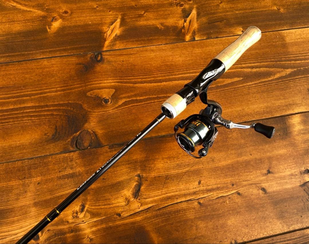 釣り竿セット　トラウトロッド　パックロッド　604UL 523UL 長さ調節可能