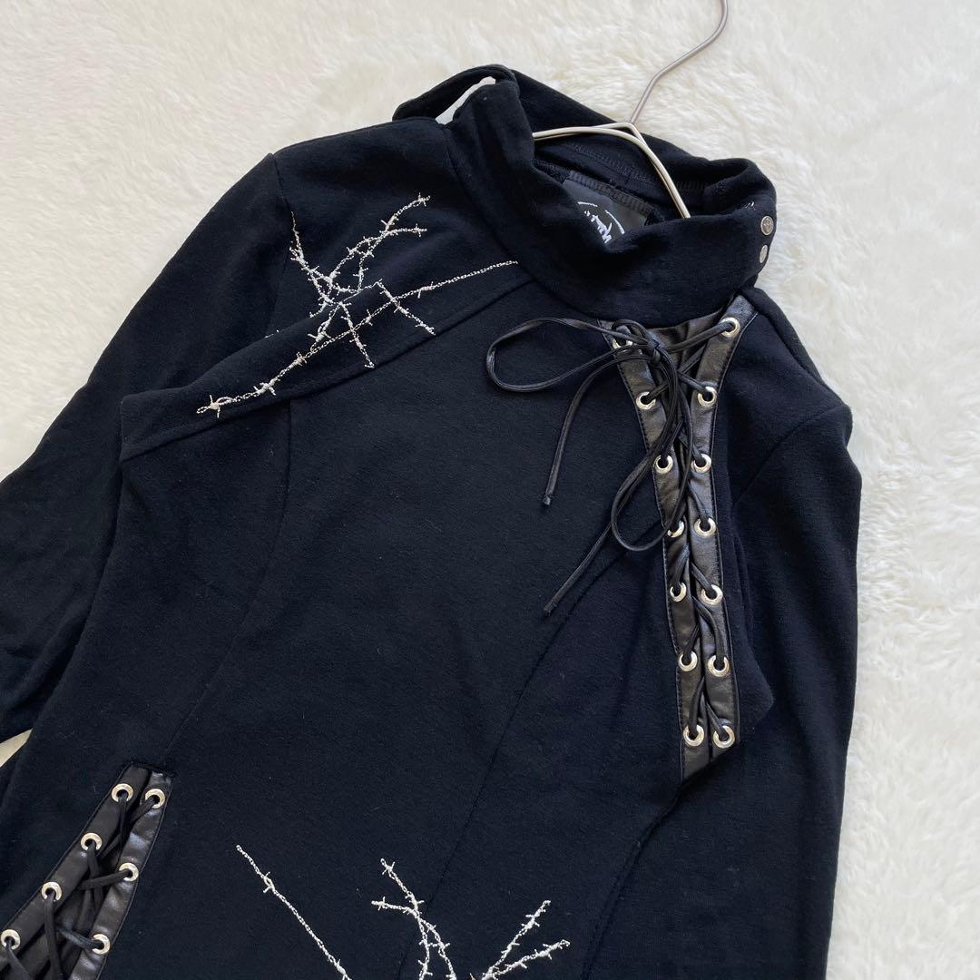 OZZ ON HIKOZOH レースアップ 刺繍 長袖トップス 黒