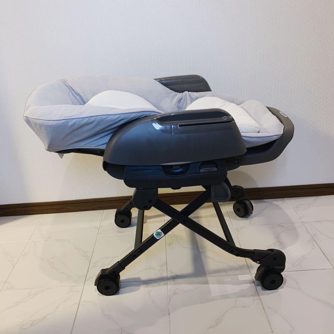 【美品】⭐︎コンビ　手動ハイロー　 ネムリラ　 ハンディスウィングホールドプラス⭐︎