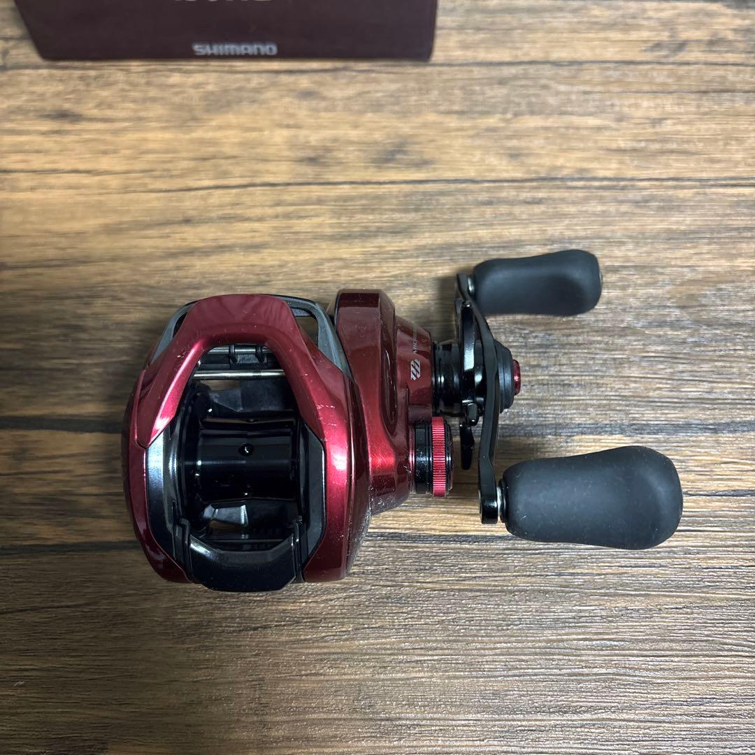 SHIMANO Scorpion MGL 150HG ベイトリール