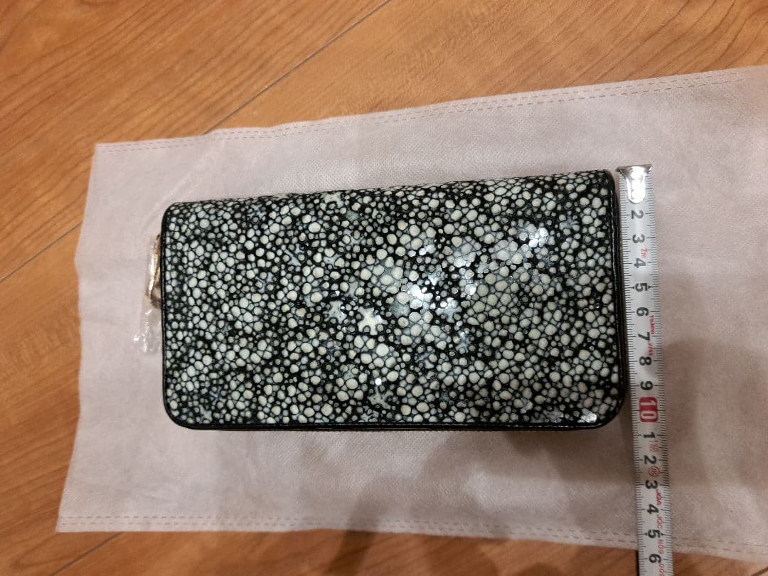 Souさんリクエスト極上。梅花皮　長財布　スタースティングレイウォレット