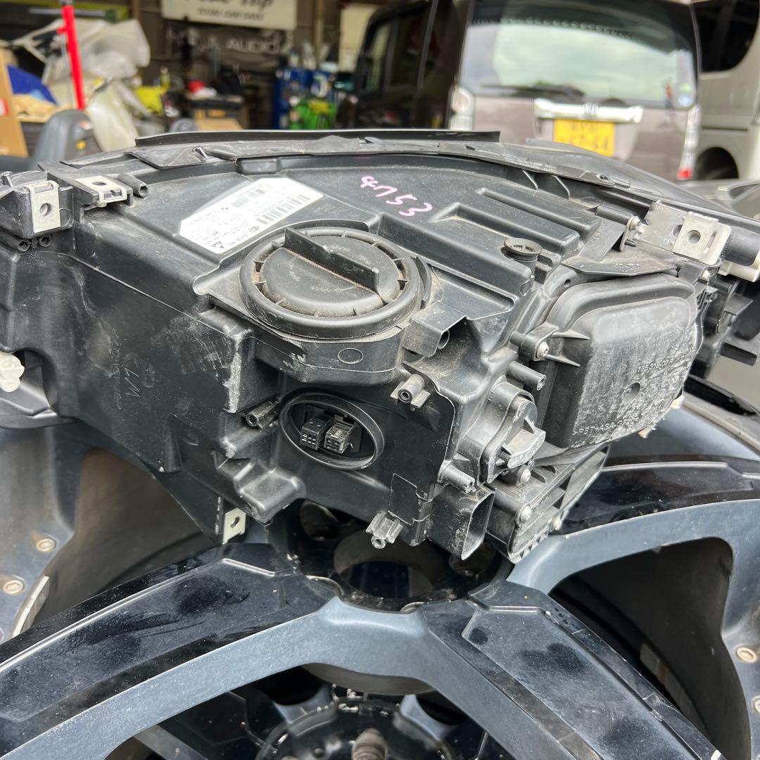  5シリーズf10f15 後期　ヘッドライト 中古