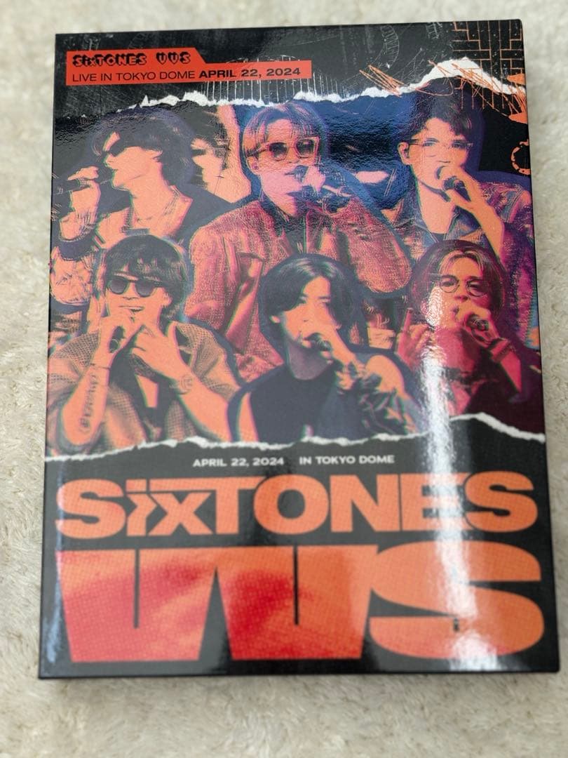 美品　SIXTONES LIVE DVD VVS 初回盤　フォトブック付