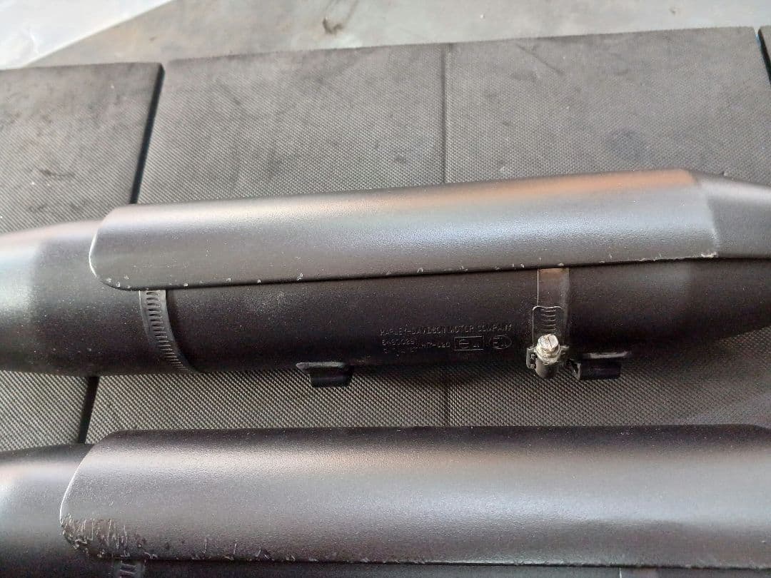 ハーレースポーツスター純正サイレンサー2017～まだまだきれい！