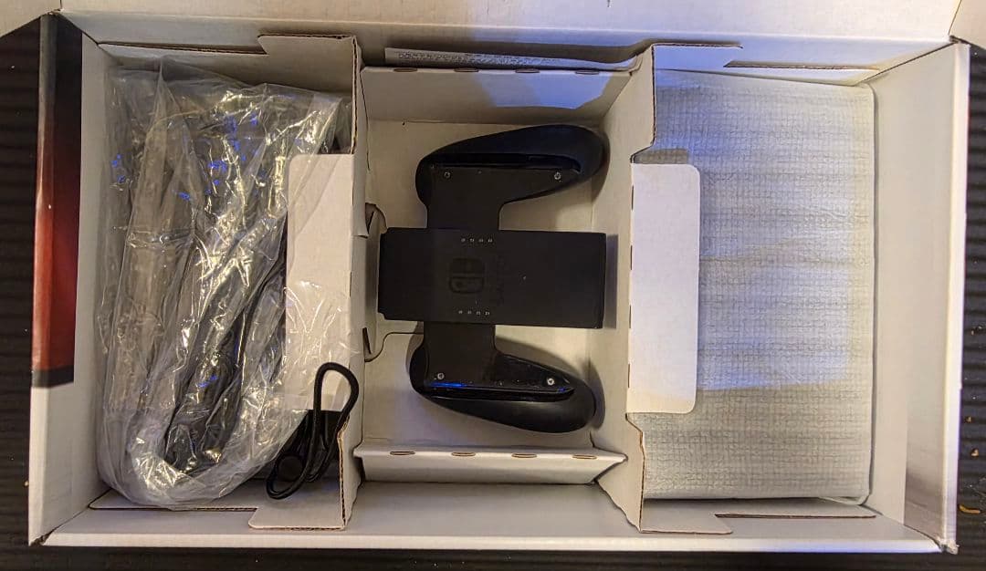 【中古】Nintendo Switch 本体 青/赤 おまけ付き