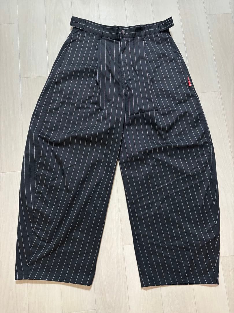 9090 ストライプ　タック　バギーパンツ　Black