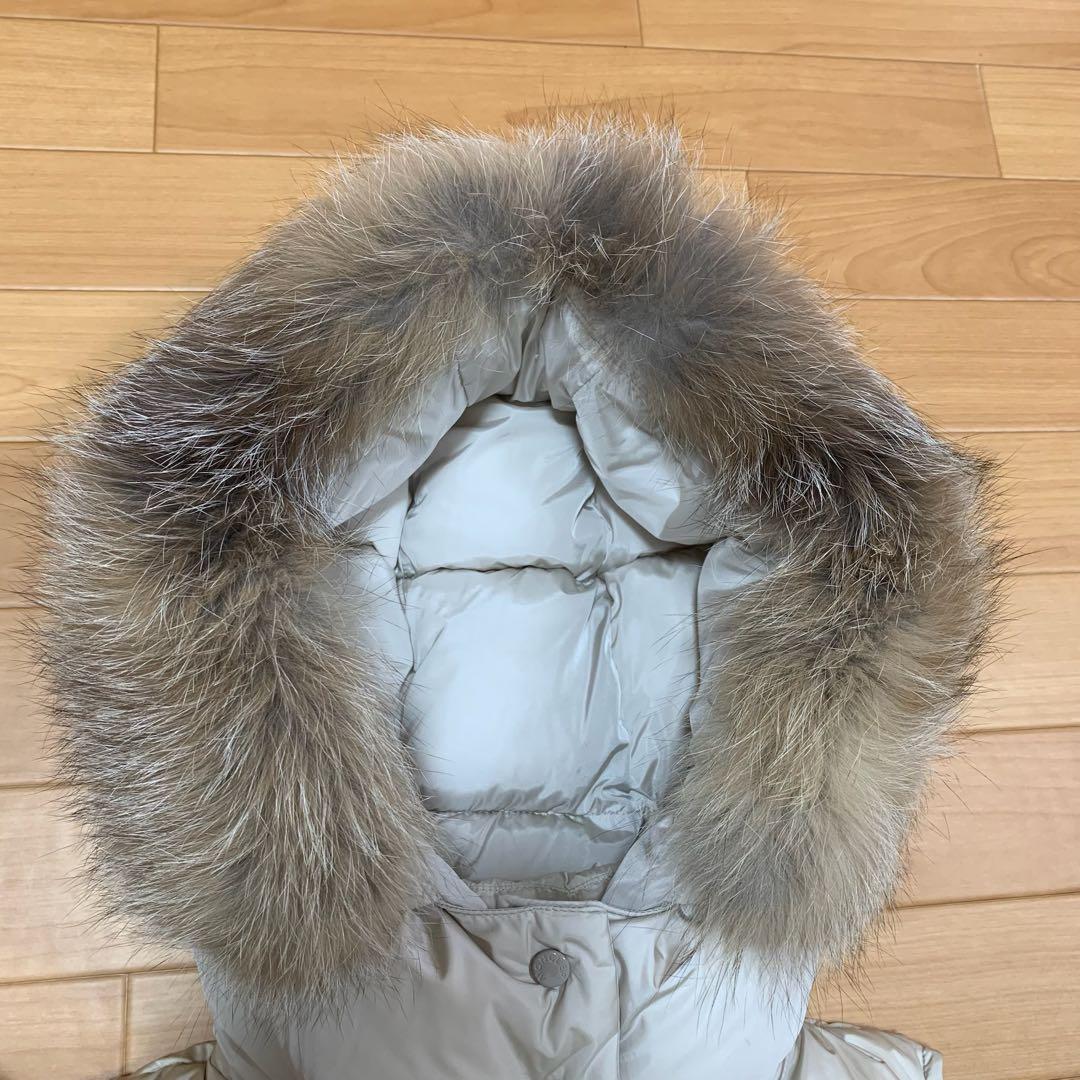 【超美品】モンクレール　 GALLINULE ファーベスト1 ベージュ5D119