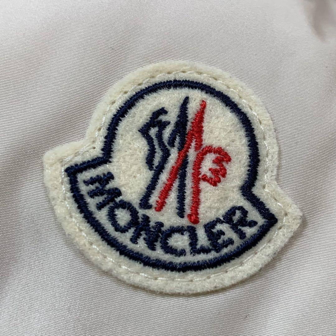 【超美品】モンクレール　 GALLINULE ファーベスト1 ベージュ5D119