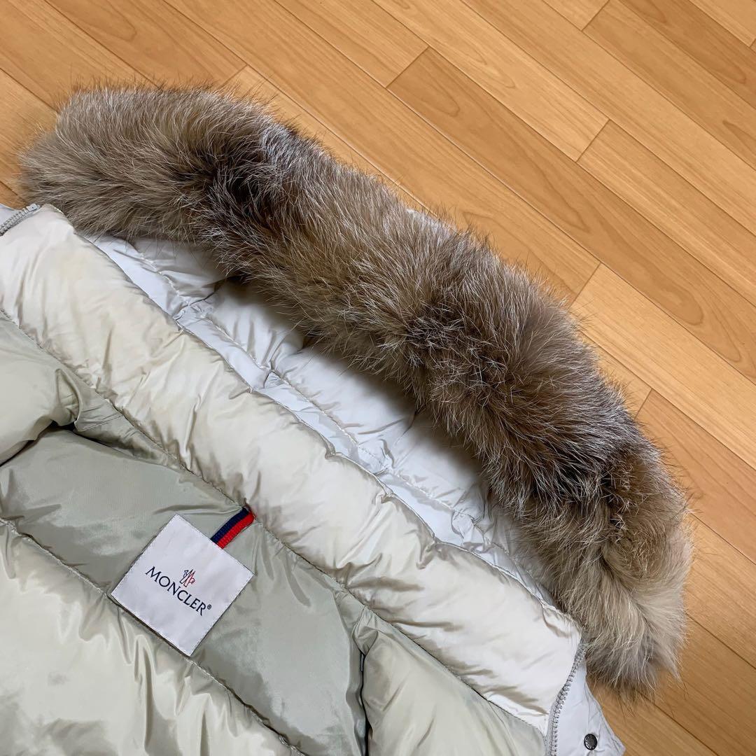 【超美品】モンクレール　 GALLINULE ファーベスト1 ベージュ5D119