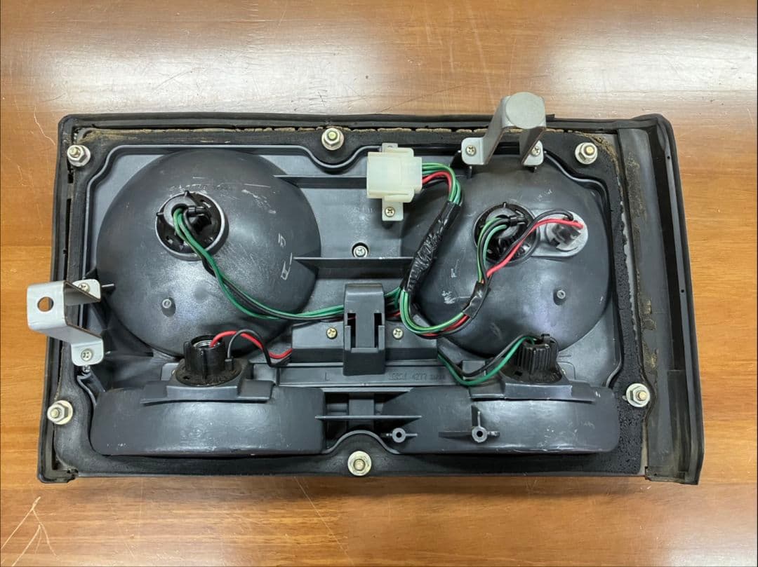 日産 スカイライン R30 テールライト 左右セット