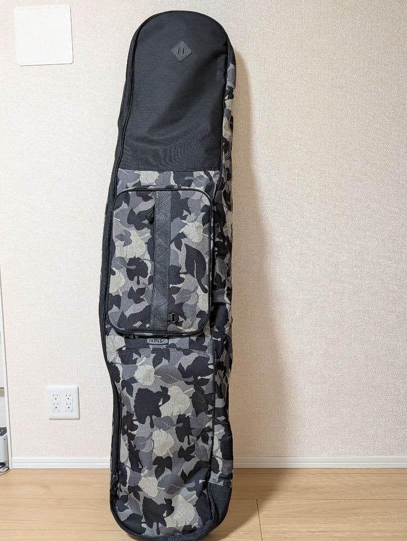 【未使用】SALOMON スノーボード 152cm バインディング付き（M）