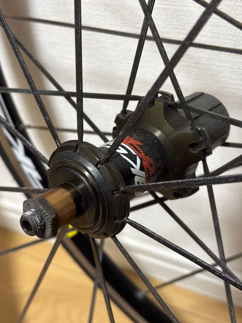 MAVIC AKSIUM RACE C15 シマノ10速 タイヤ付