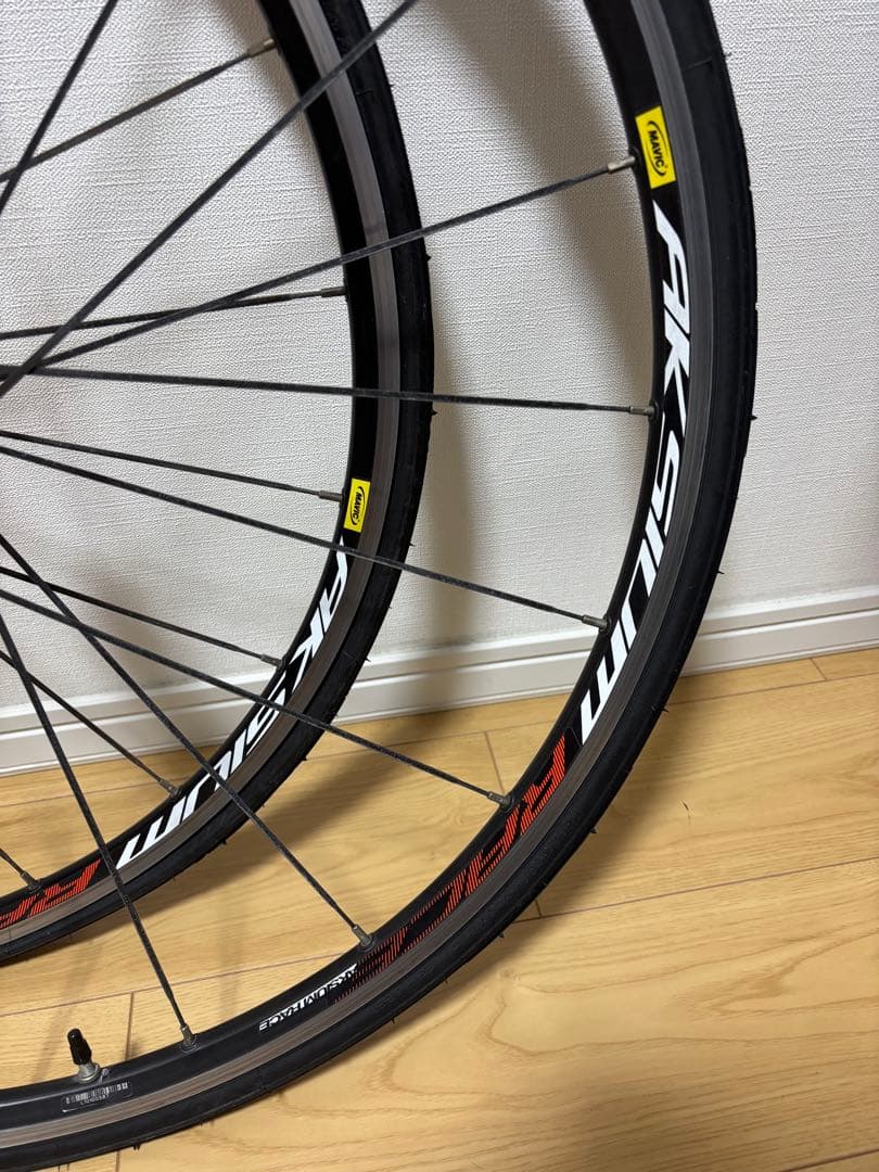 MAVIC AKSIUM RACE C15 シマノ10速 タイヤ付