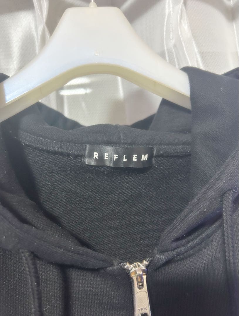 REFLEM レフレム ラインストーン ジップアップパーカー レッド 赤