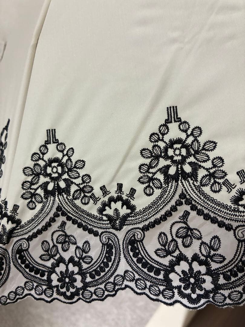 週末限定お値下げ❣️LANVIN CLLECTION 折りたたみ日傘