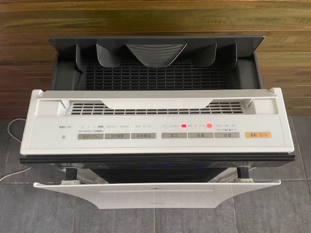 美品■PanasonicパナソニックF-VC70XM/加湿空気清浄機■ナノイー