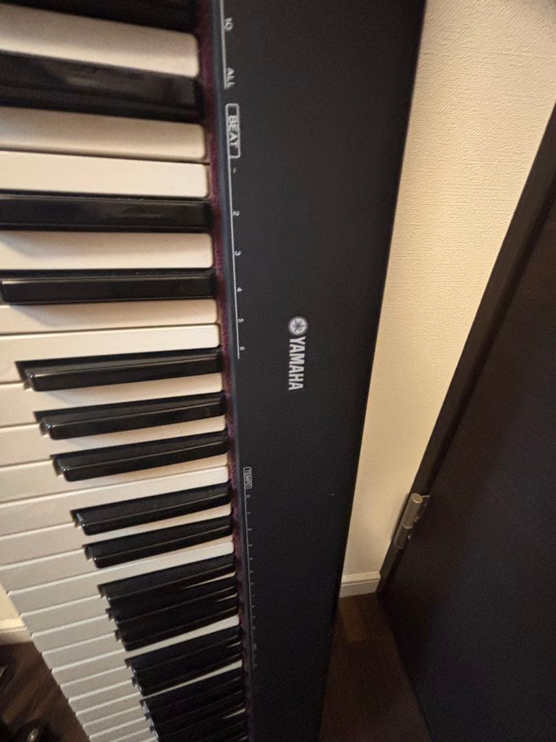 Yamaha 76鍵盤 電子ピアノ　ピアノ　中古　NP-30