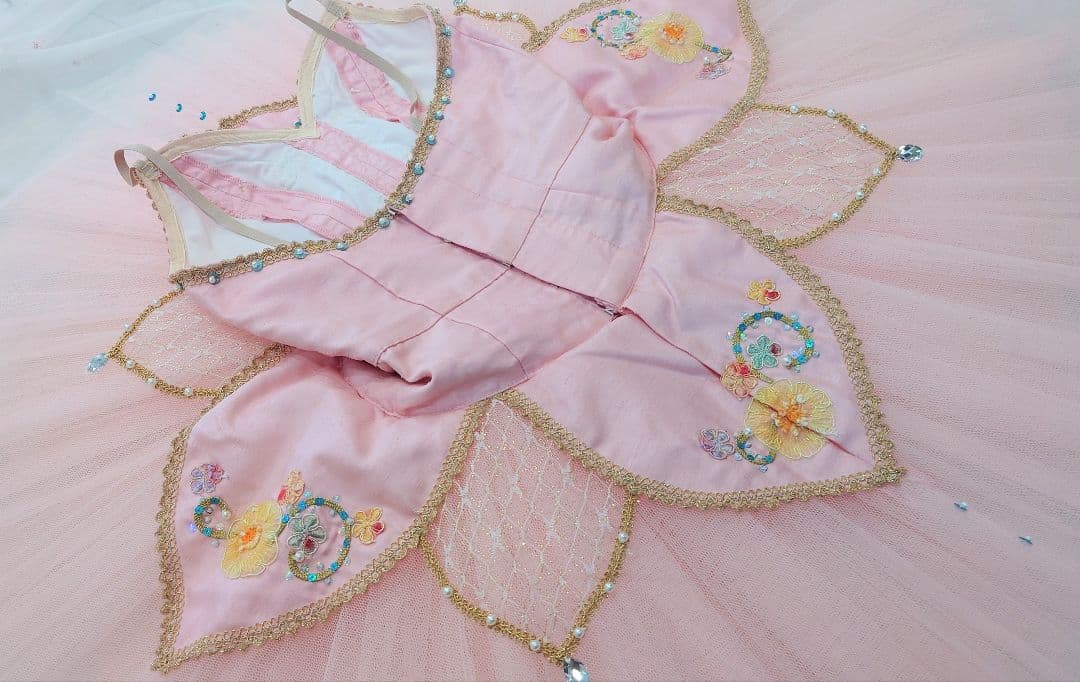 【ローズ・ドルシネア姫・花の女王】 チャコットバレエ衣裳 美品 Ｓサイズ