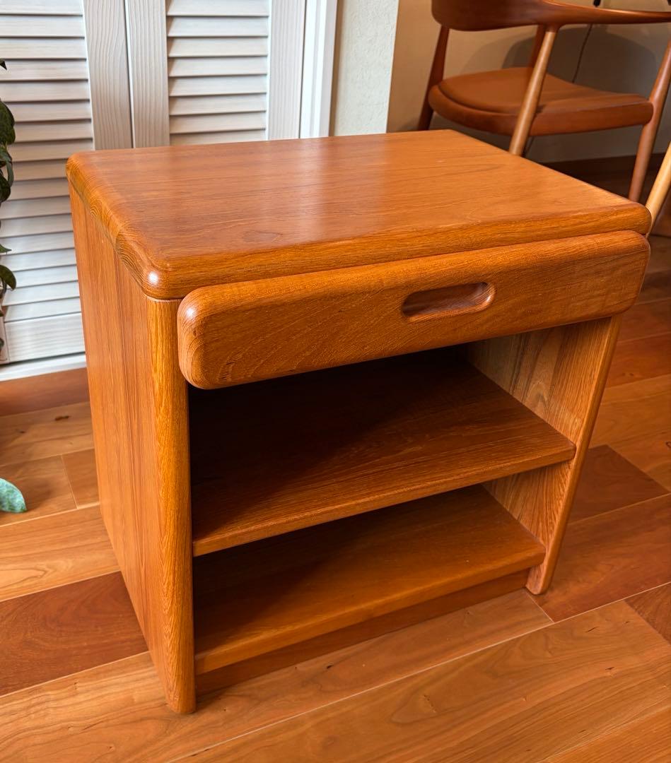 北欧　ビンテージ　チーク材　キャビネット　シェルフ