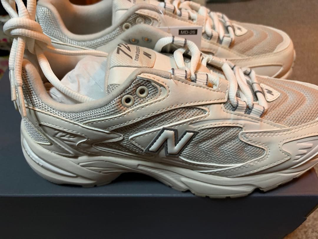 ニューバランス　725