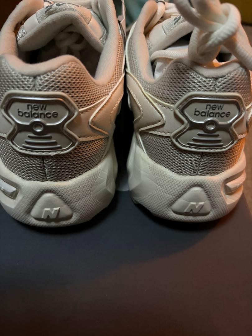 ニューバランス　725