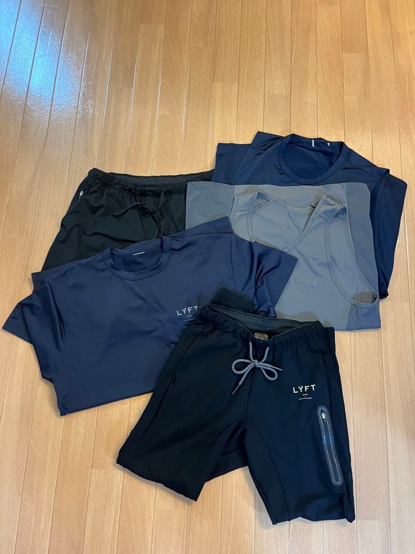 LYFT トレーニングウェアセット(更に追加してます)