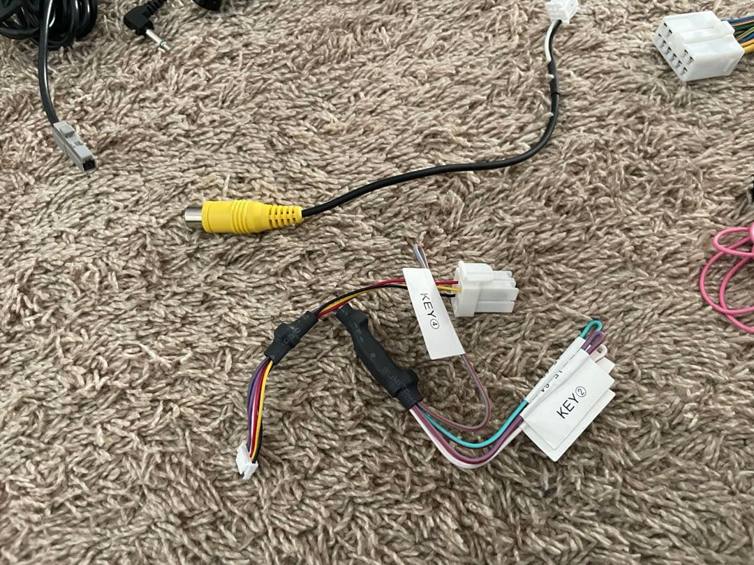 KENWOOD MDV-D709BTW カーナビ フルセグ　最安値‼️