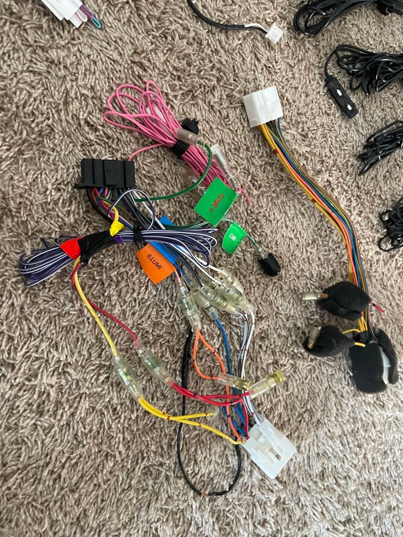 KENWOOD MDV-D709BTW カーナビ フルセグ　最安値‼️