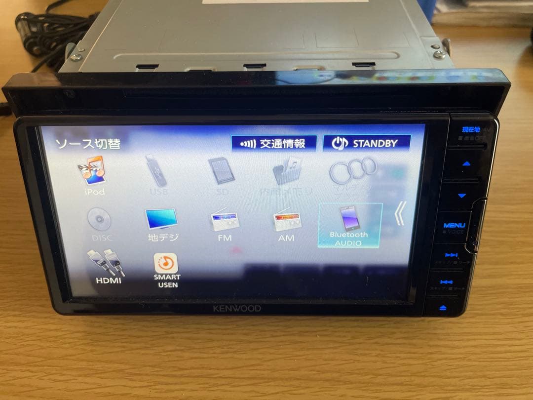KENWOOD MDV-D709BTW カーナビ フルセグ　最安値‼️