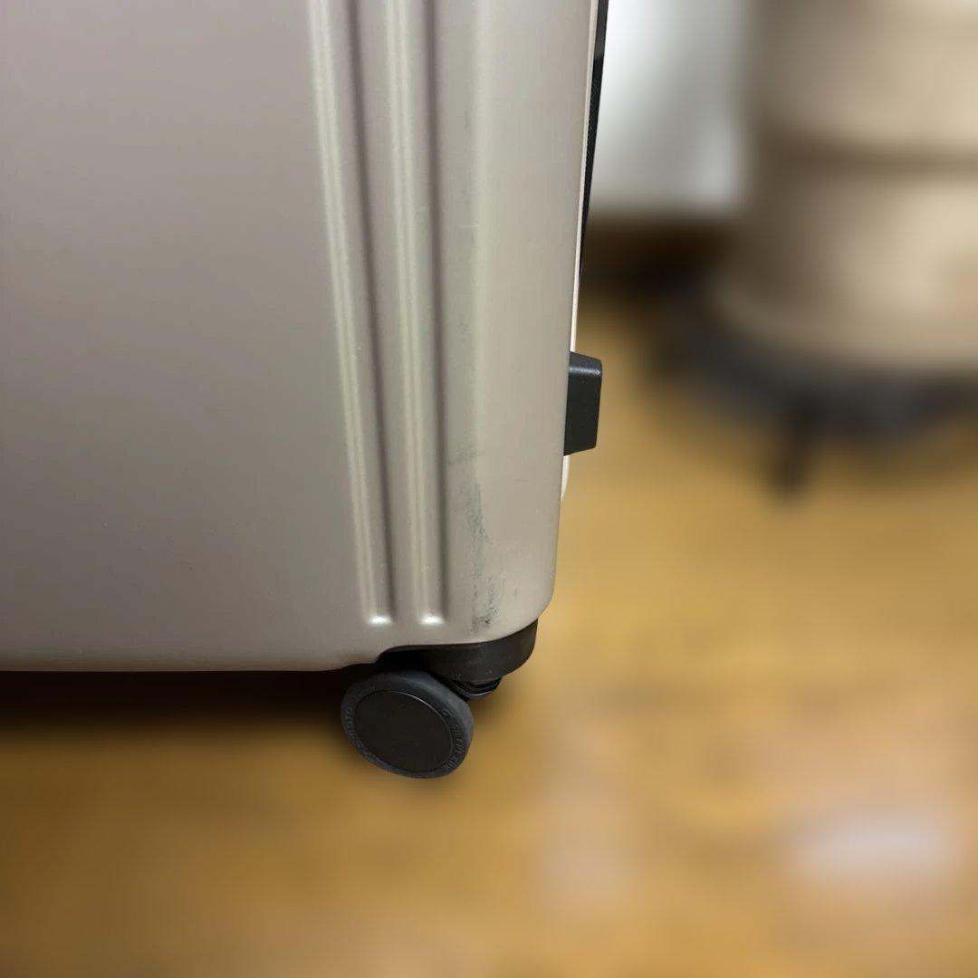 ANAオリジナルフロントオープンキャリー機内持ち込みサイズ（40L） グレージュ