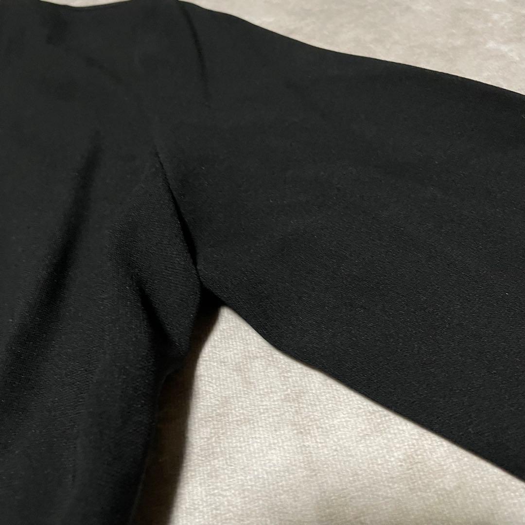 ダイアンフォンファステンバーグ　DVF （2） オールインワン　Vネック　黒