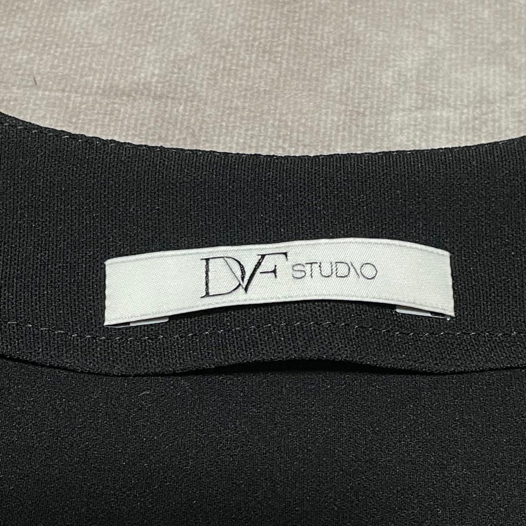 ダイアンフォンファステンバーグ　DVF （2） オールインワン　Vネック　黒