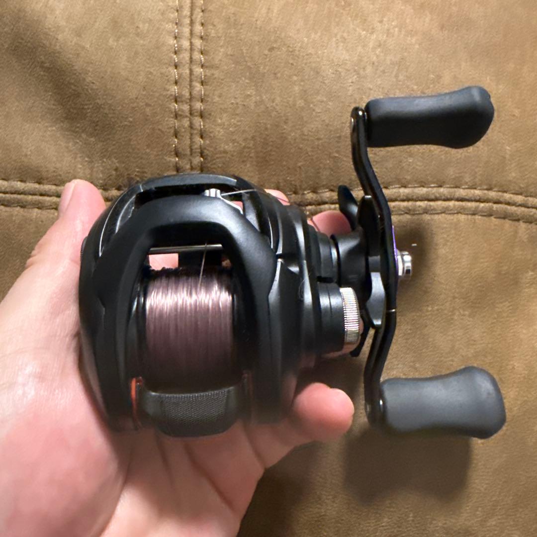 Daiwa TATULA100XH ベイトリール 右ハンドル