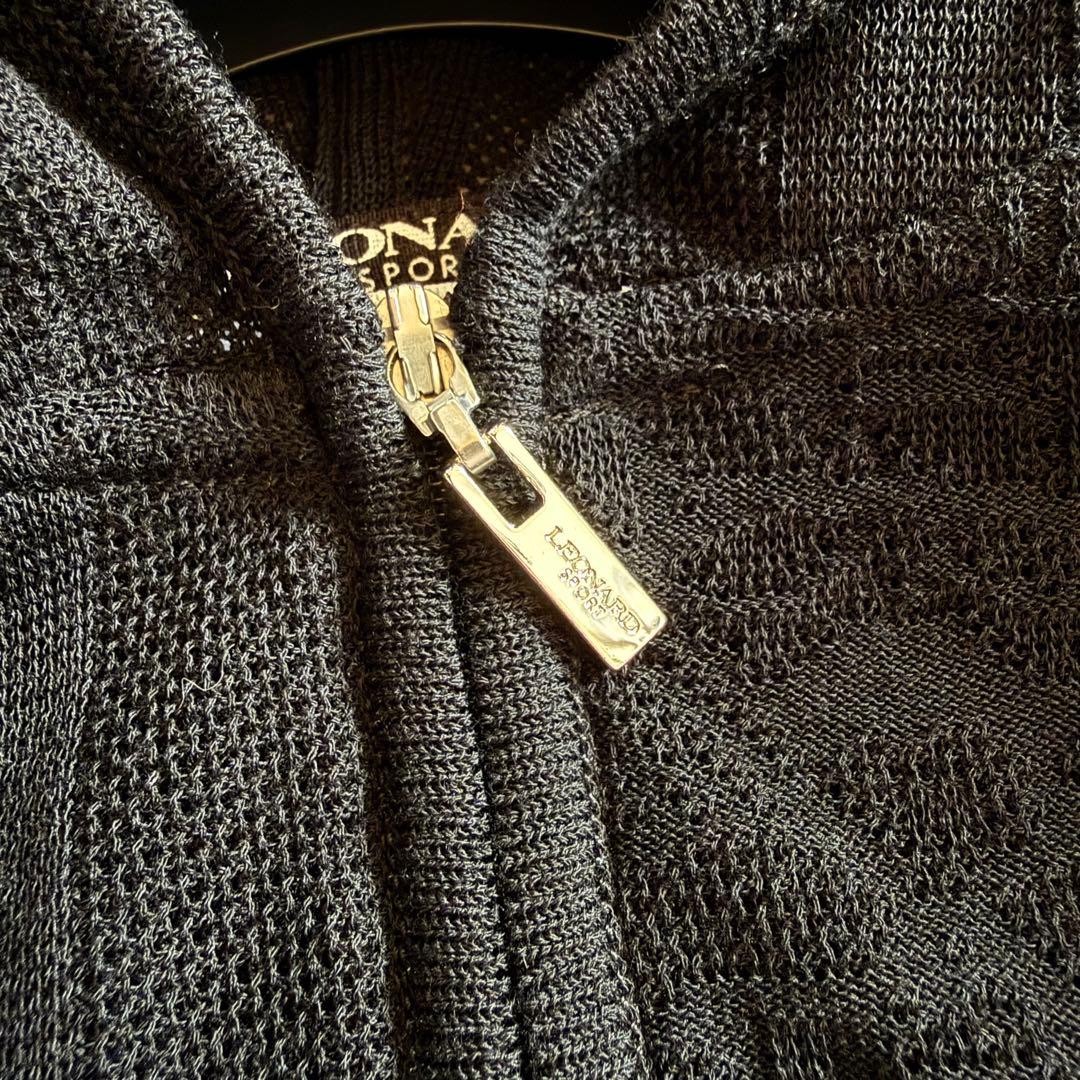 近年モデル★レオナール ロゴ 花柄メッシュ フーディ パーカー 大きいサイズ42