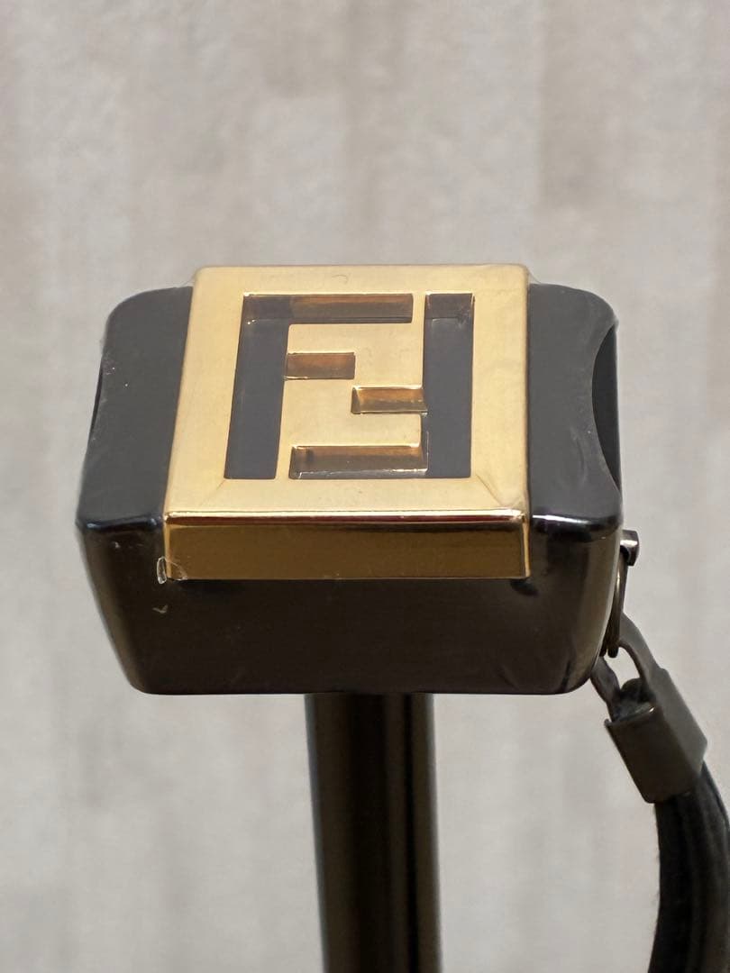 【新品・未使用】 FENDI ズッカ柄 濃紺 三つ折りの折り畳み傘