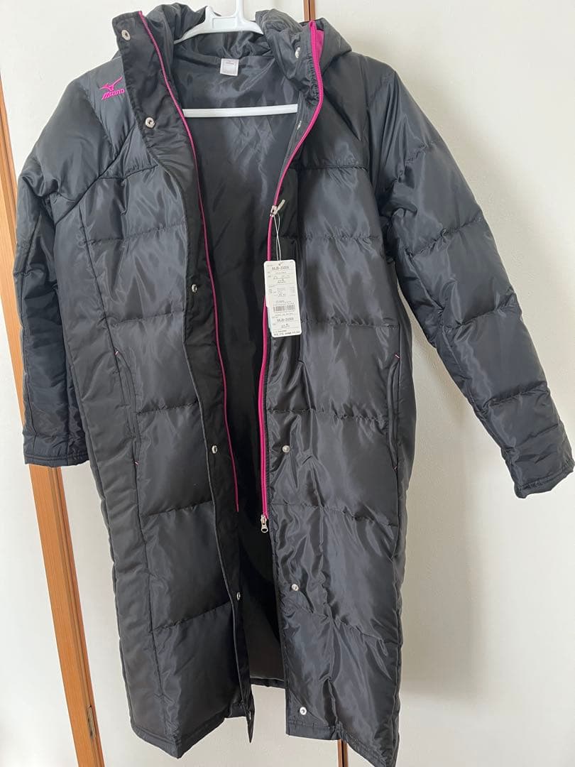 新品/ミズノダウンベンチコート(レディース) 黒