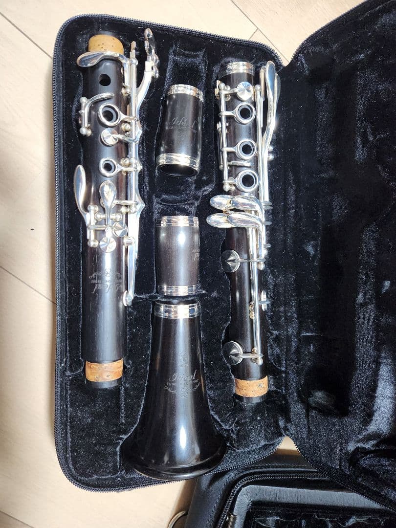 ヤマハ　B♭　クラリネット　イデアル　G おまけたくさん