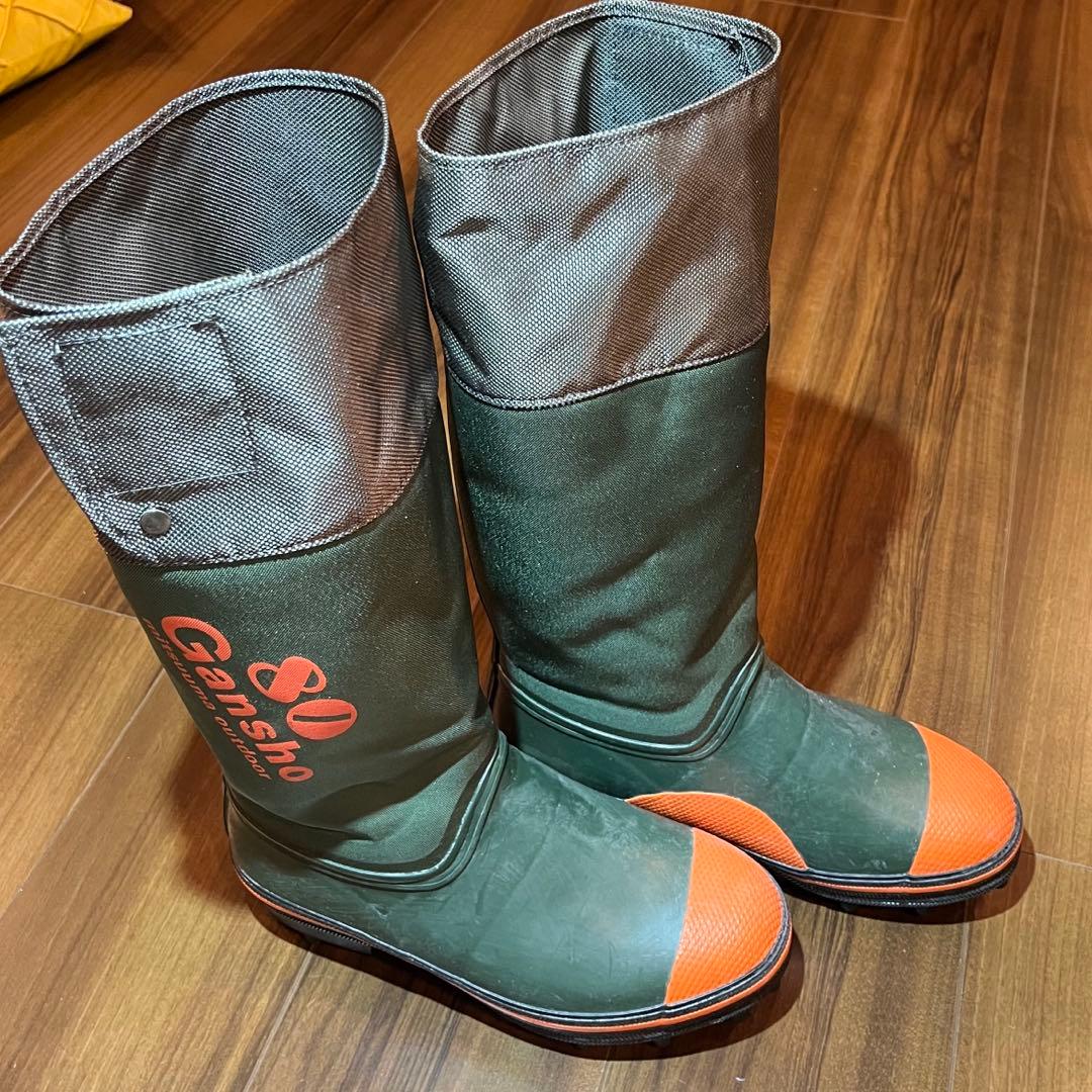 ミツウマ　スパイク付き長靴　岩礁80型