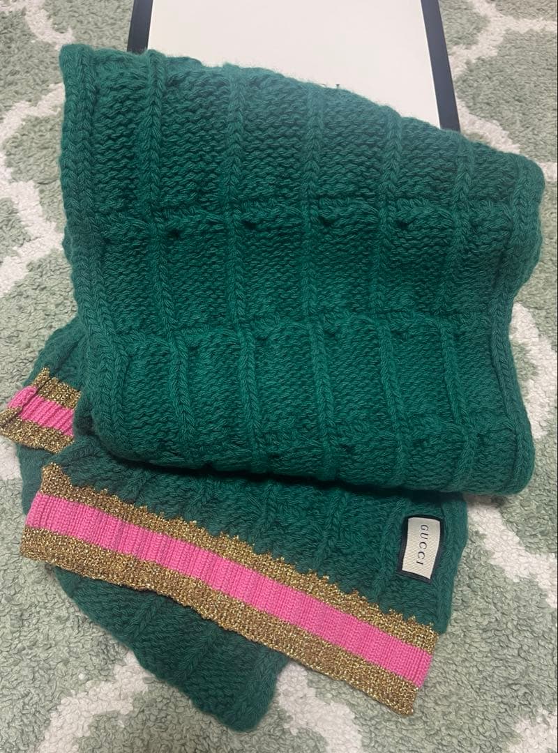 未使用GUCCIグッチウールカシミヤスカーフ