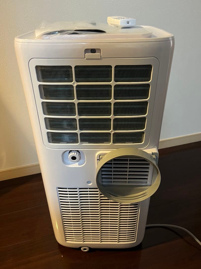 ホワイト窓用エアコン 冷暖房機能付き